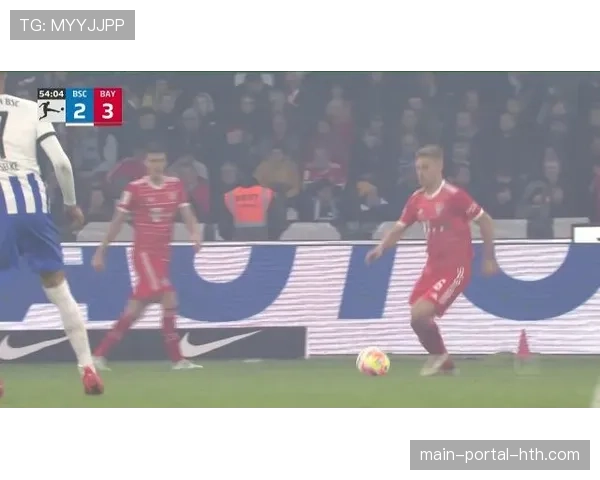 即时：拜仁慕尼黑上半场1-0领先，控球率58%，但预期进球值低于对手